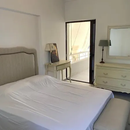 Ocean View - Penthouse By The Sea Λουτράκι